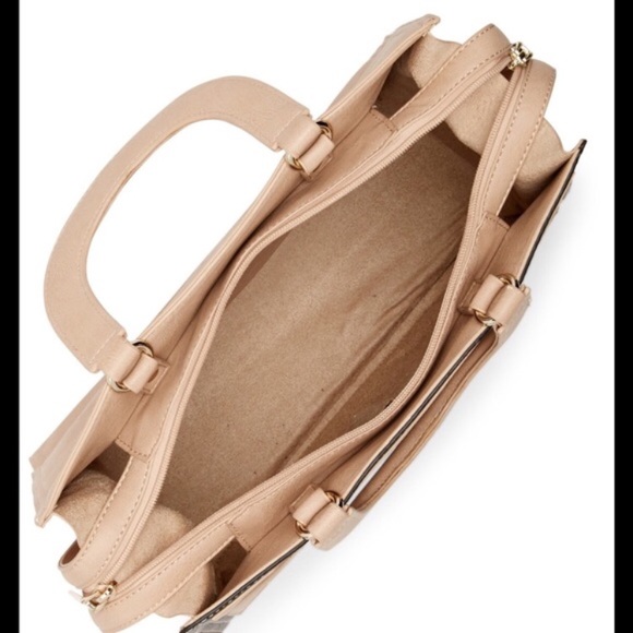 1 LEFT HP🎉New Patch Work Wine Satchel - Picture 3 of 3